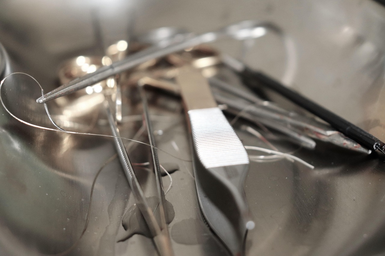 photo d'outils pour chirurgiens